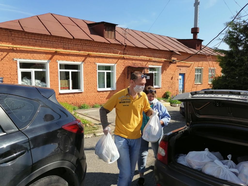 Благотворительный «Фонд продовольствия «Русь» оказал продуктовую помощь в  городе Ельце. | 05.06.2020 | Елец - БезФормата